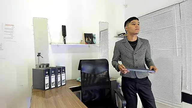 xxKamadevaxx online show from March 9, 12:54 pm