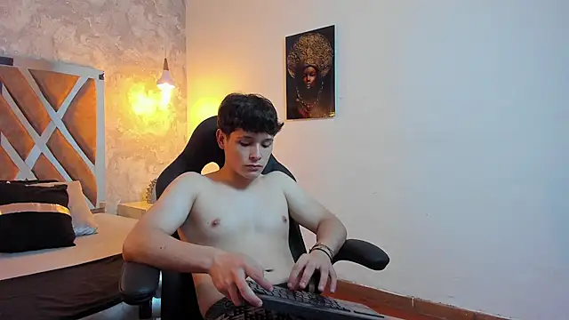 kraven lust online show from April 12, 7:54 am