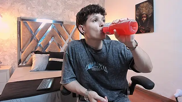 kraven lust online show from February 24, 3:40 am