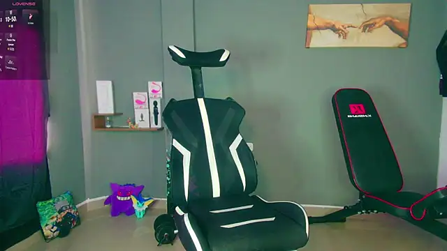 JordanRossie online show from February 28, 1:43 pm