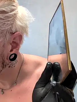 cruiserpup online show from December 21, 10:12 am