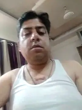 Love40777 online show from September 15, 7:04 pm