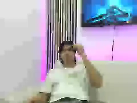 toji luxxer online show from September 25, 11:57 pm