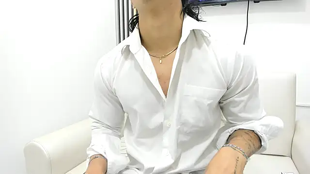 toji luxxer online show from September 28, 2:31 am