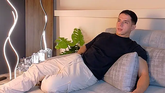 ZaneDawson online show from December 18, 9:11 pm