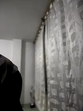 Snapshot of tomy_hot20 chatting on September 23, 11:48 pm tomy hot20 online show from September 23, 11:48 pm