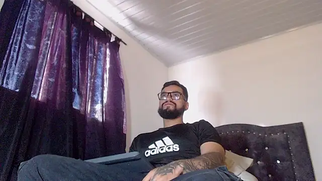 Chrys harris77 online show from March 16, 9:41 pm