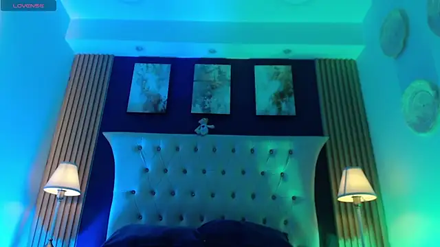 SalvadorFit online show from April 17, 8:22 pm