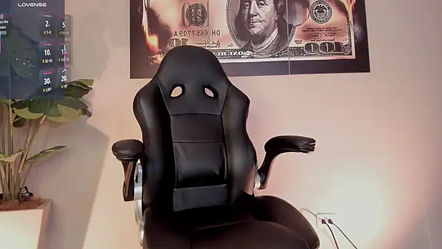 chrizmacgregor online show from October 30, 4:58 am