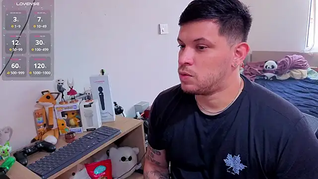 ryden 01 online show from November 18, 4:11 pm