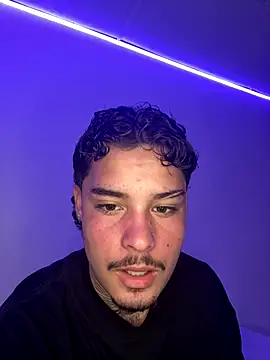 SexyBOy 2217 online show from October 6, 1:49 pm