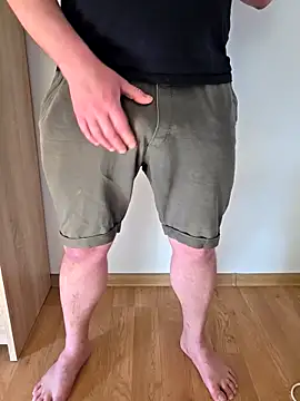 Pozbihet87spons online show from April 4, 2:47 pm