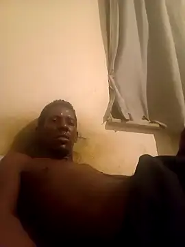 Felipeluiz2666 online show from April 8, 9:56 pm