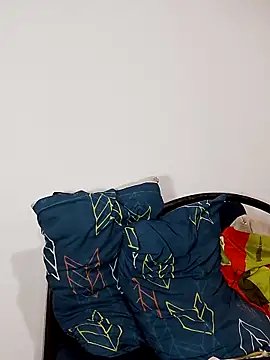 LATINO27CM online show from September 24, 11:14 pm