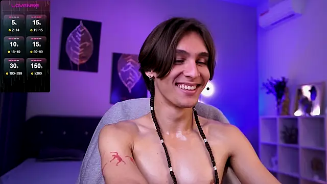 CleoStringer online show from October 26, 6:59 am