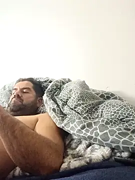 theking1 1 online show from January 10, 6:18 am