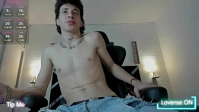 iammariano online show from November 14, 4:37 am