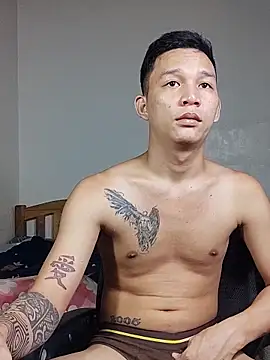 asianmonstercock05 online show from October 4, 8:46 pm