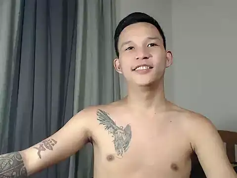 asianmonstercock05 online show from October 14, 6:53 am