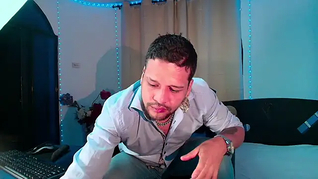 LucasGaeel online show from February 20, 12:18 pm