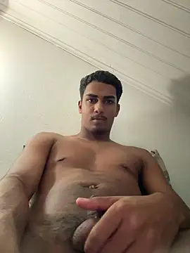 Aaroncornelius online show from March 26, 10:25 pm