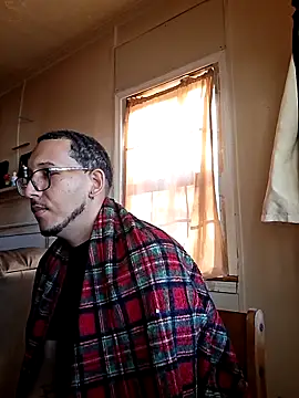 ThrowedWorldWide online show from November 27, 2:21 pm