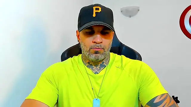 JoshRigby online show from July 7, 7:50 pm