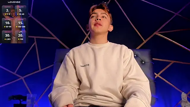 Lian Miller1  online show from December 17, 12:45 pm