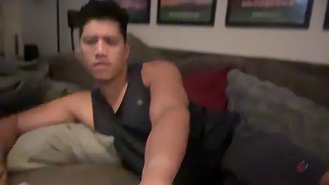 Snapshot of austinfxxx chatting on October 17, 12:58 am austinfxxx online show from October 17, 12:58 am