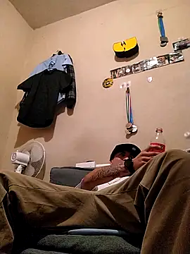 Tucloroformosexxx online show from February 26, 8:48 am