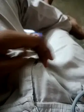 Onlysingles online show from October 5, 6:45 pm