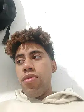 The boy good online show from April 2, 9:33 pm