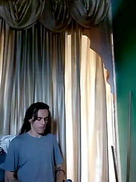 monroedelrey online show from February 25, 5:14 pm