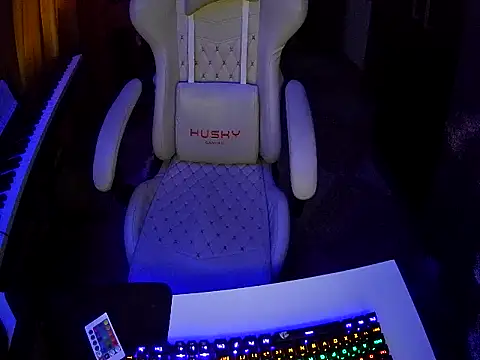 Rryans online show from November 18, 9:06 pm