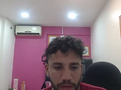 Juan FelipeX01 online show from March 11, 2:07 am