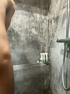 HenryLee1983-cums online show from March 1, 10:15 am