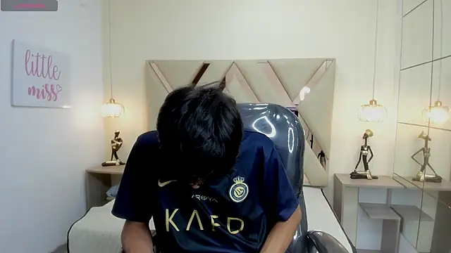 StiwenTwink online show from March 21, 4:22 pm