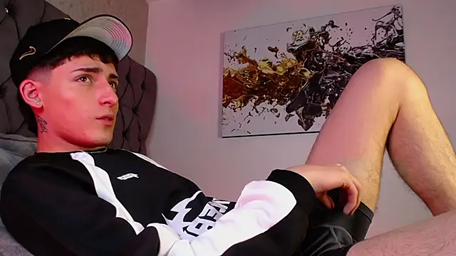 MateoMitchell online show from November 4, 5:30 am