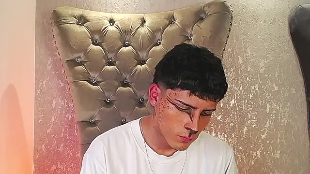 MateoMitchell online show from October 27, 10:28 am