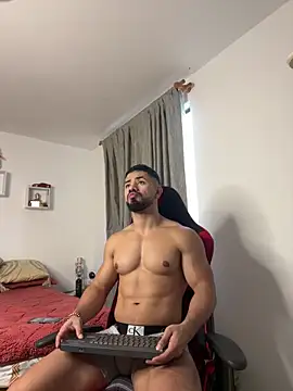 Ezzio Scolaro online show from February 20, 10:22 pm