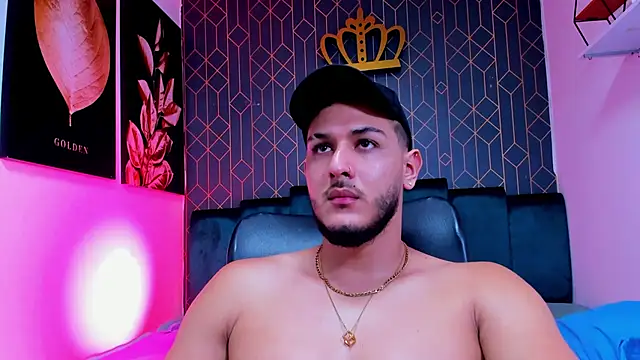 jasonshaw25 online show from January 16, 10:34 pm