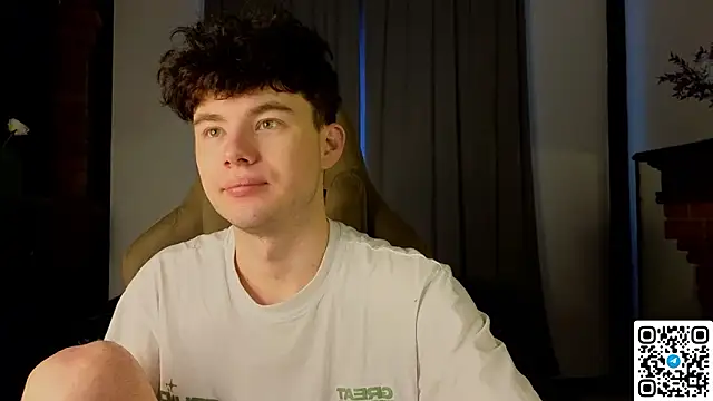 Cute Mike online show from March 14, 2:18 am