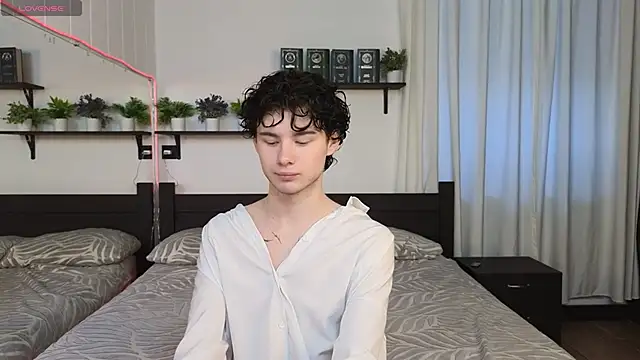 Cute Mike online show from February 8, 10:21 am