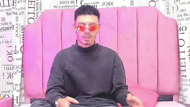 Timothe Evans online show from October 22, 9:29 pm