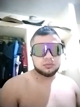 EDICIONILIMITADA online show from November 2, 7:23 am