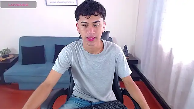 Alancum7 online show from April 13, 1:01 pm