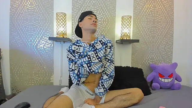 JacobBlackwell  online show from December 15, 7:55 pm