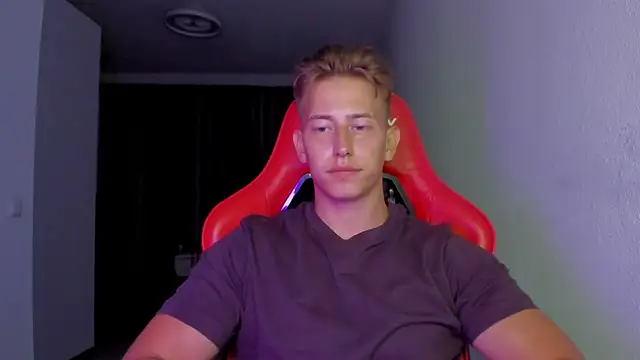 find0m master online show from November 11, 10:04 pm