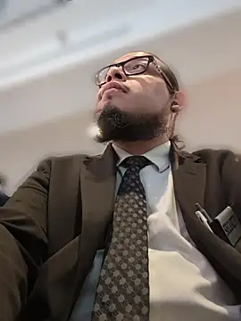 Lifewithcno online show from April 13, 2:07 pm