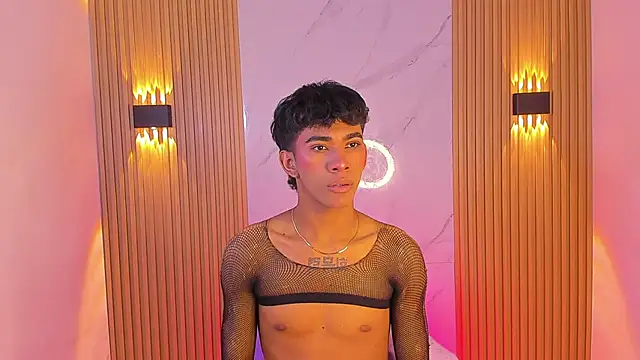 Ethan thouse online show from November 25, 10:01 pm